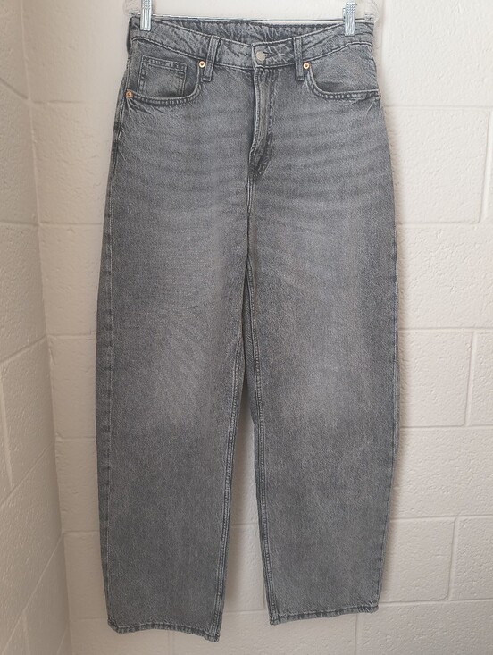 Denim - Women's High-Rise Gray Straight-Leg Jeans